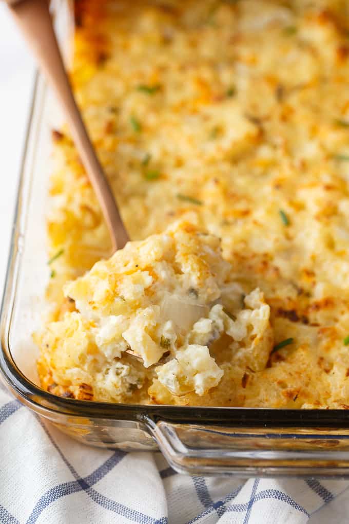 Party Potatoes - Super creamy and cheesy! This easy side dish is perfect for potlucks. Save time by using hash browns!