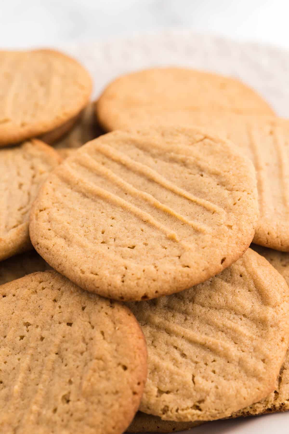 Peanut Butter Cookies - This classic homemade cookie recipe is quick and easy to make. Each bite is soft, chewy and full of peanut butter flavor that everyone knows and loves.
