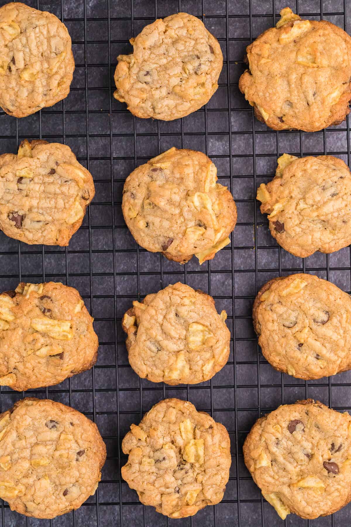 Potato Chip Cookies - The best cookie recipe to make when you're craving something salty and sweet! Packed with chocolate chips and potato chips, this easy dessert has just the right amount of crunch.