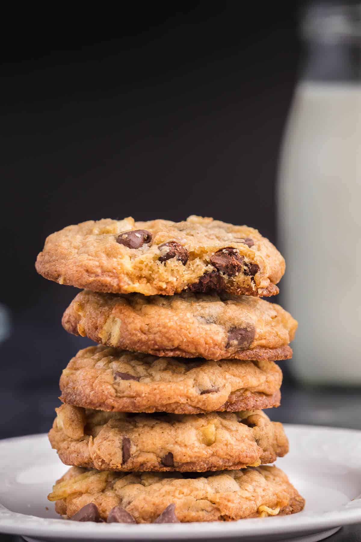 Potato Chip Cookies - The best cookie recipe to make when you're craving something salty and sweet! Packed with chocolate chips and potato chips, this easy dessert has just the right amount of crunch.