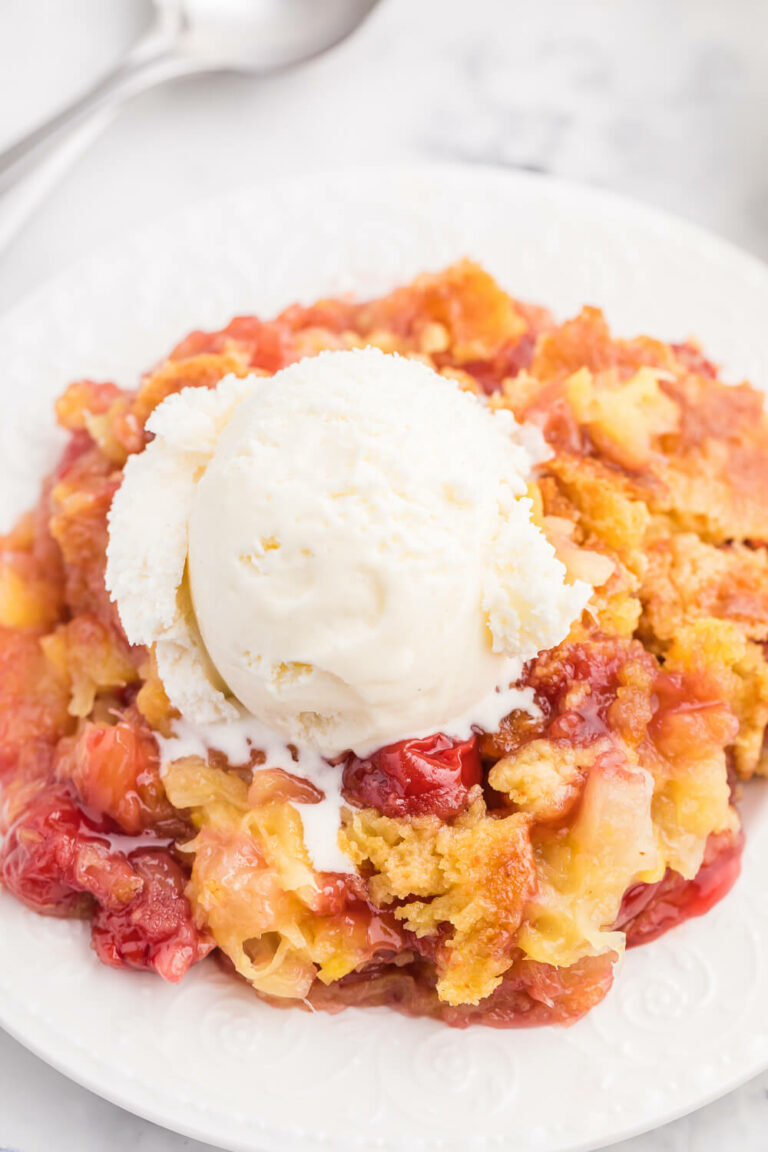 Cherry Pineapple Dump Cake Recipe