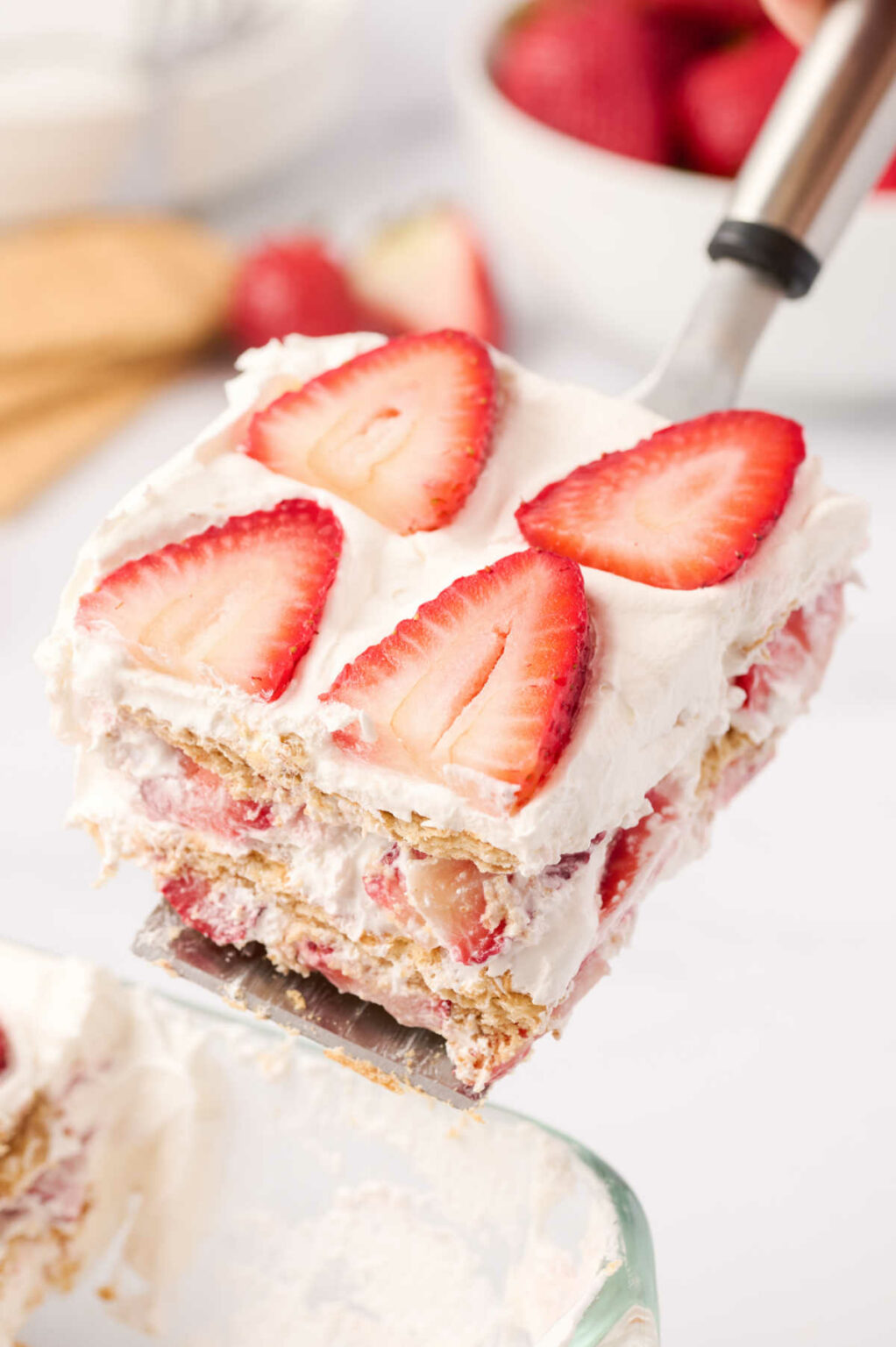 Easy Strawberry Icebox Cake {3 Ingredients} Simply Stacie