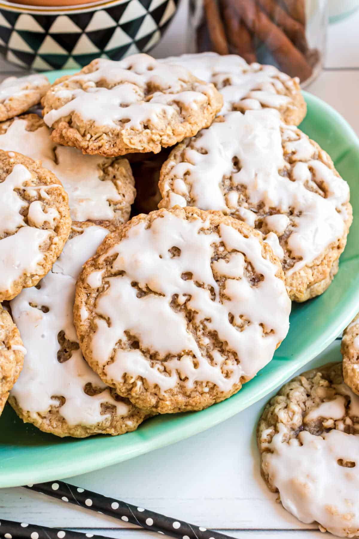Old Fashioned Iced Oatmeal Cookies Recipe - Infoupdate.org