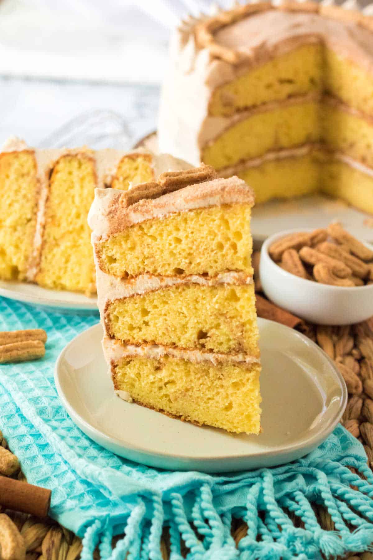 A piece of snickerdoodle cake on a plate.