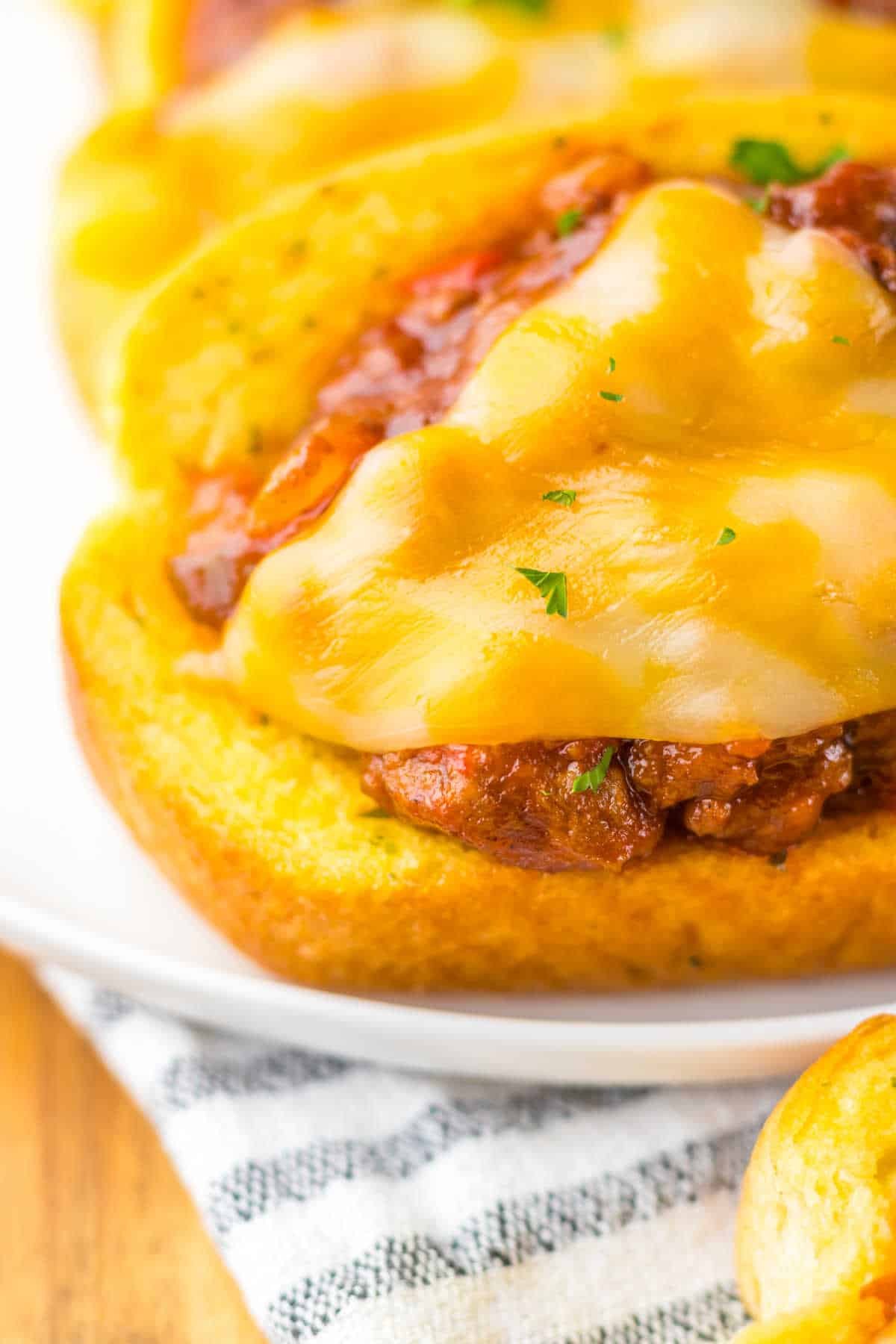 A Texas Toast sloppy joe on a plate.