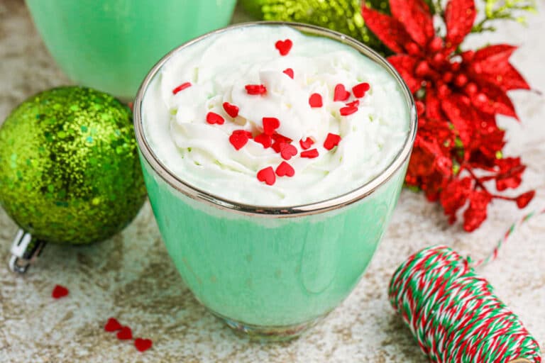 Grinch Mint Cocktail