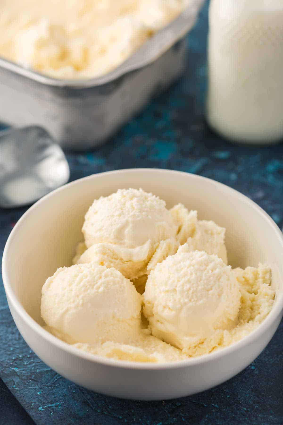 Homemade vanilla ice cream in a bowl. 