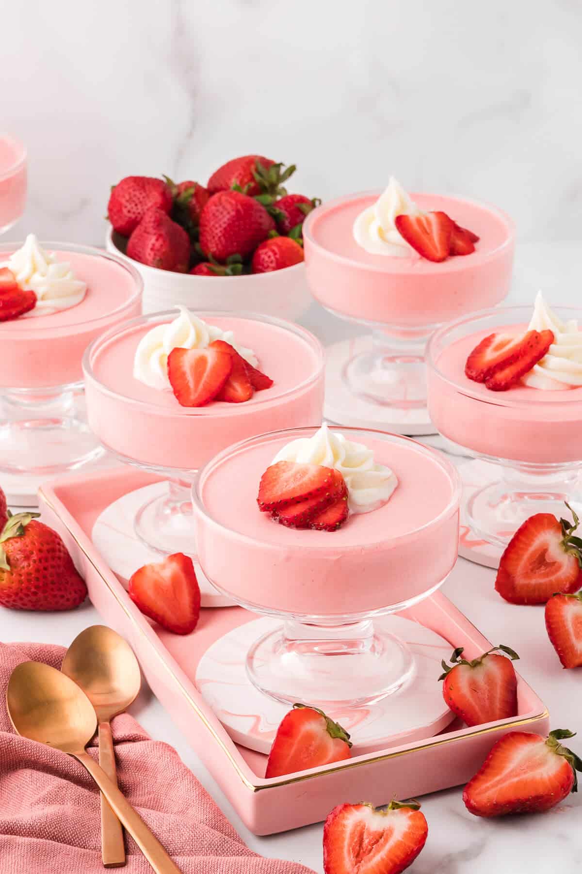 The recipe in parfait dessert dishes.