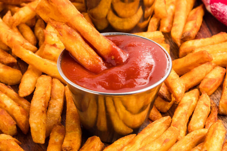 Fries in a container of the recipe.